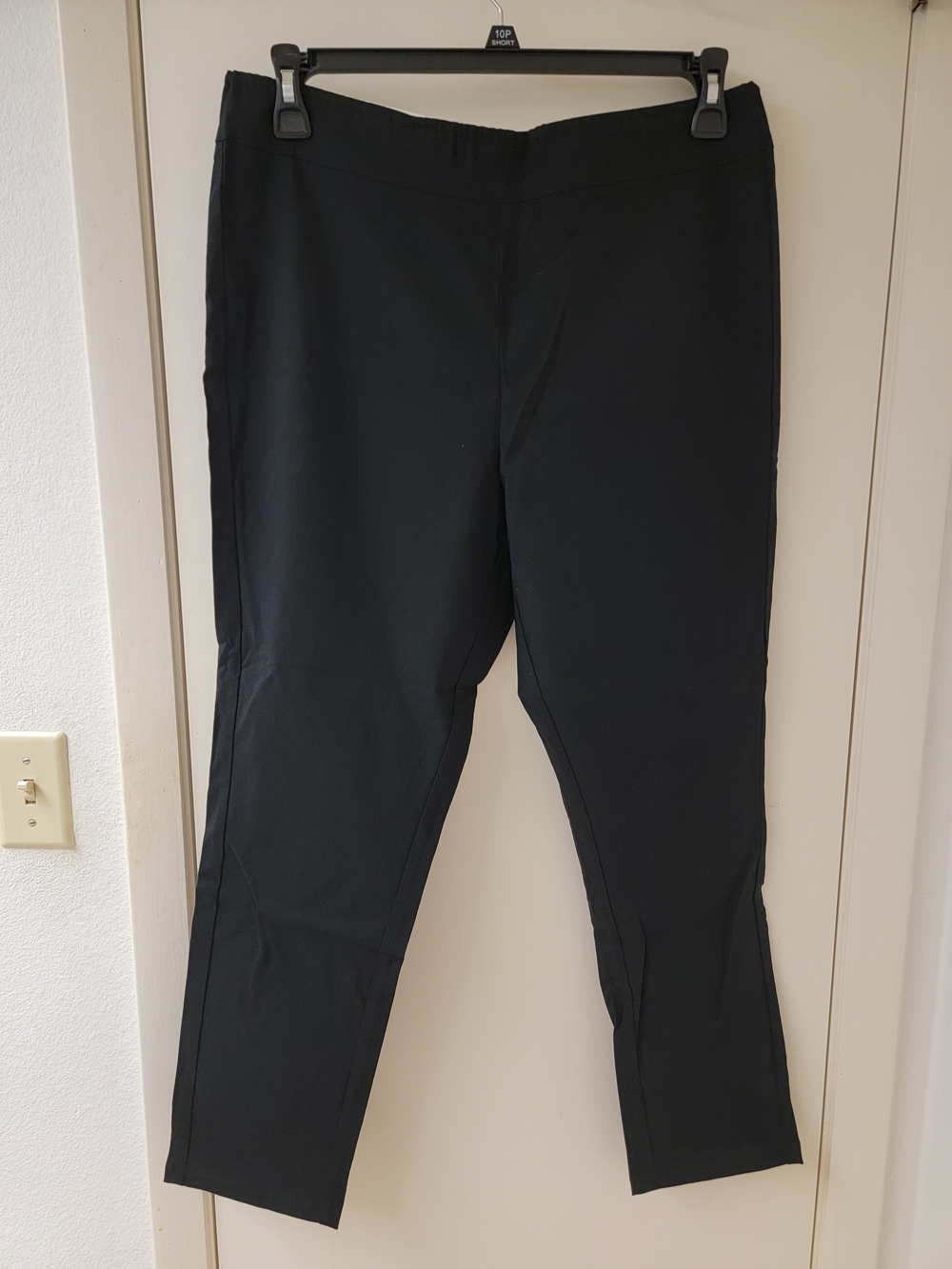 Who What Wear Black High Rise Stretch Cropped Pants BNWT!